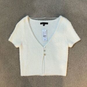 Kendall & Kylie Pac Sun Short Sleeve Cropped Ivory Sweater Size XS